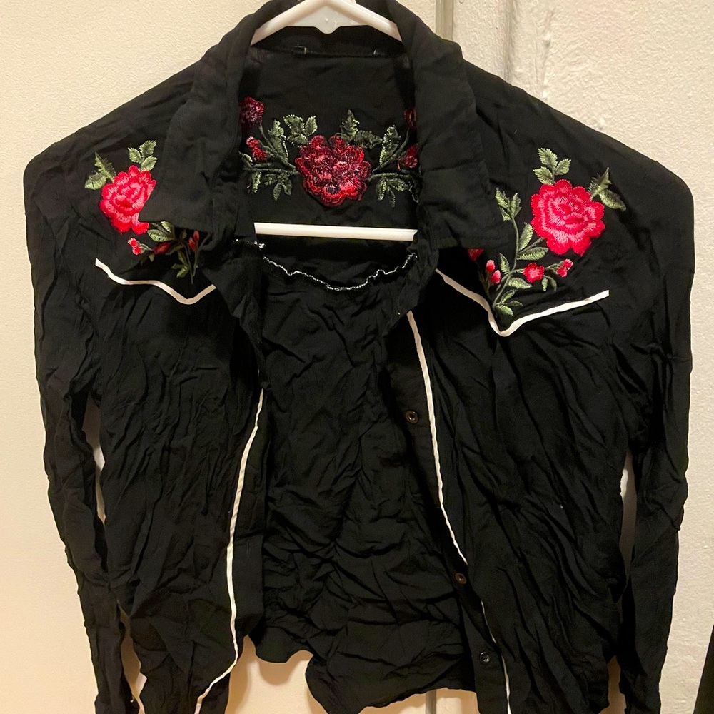 Black Embroidered Rose/Flower Button-Down Blouse